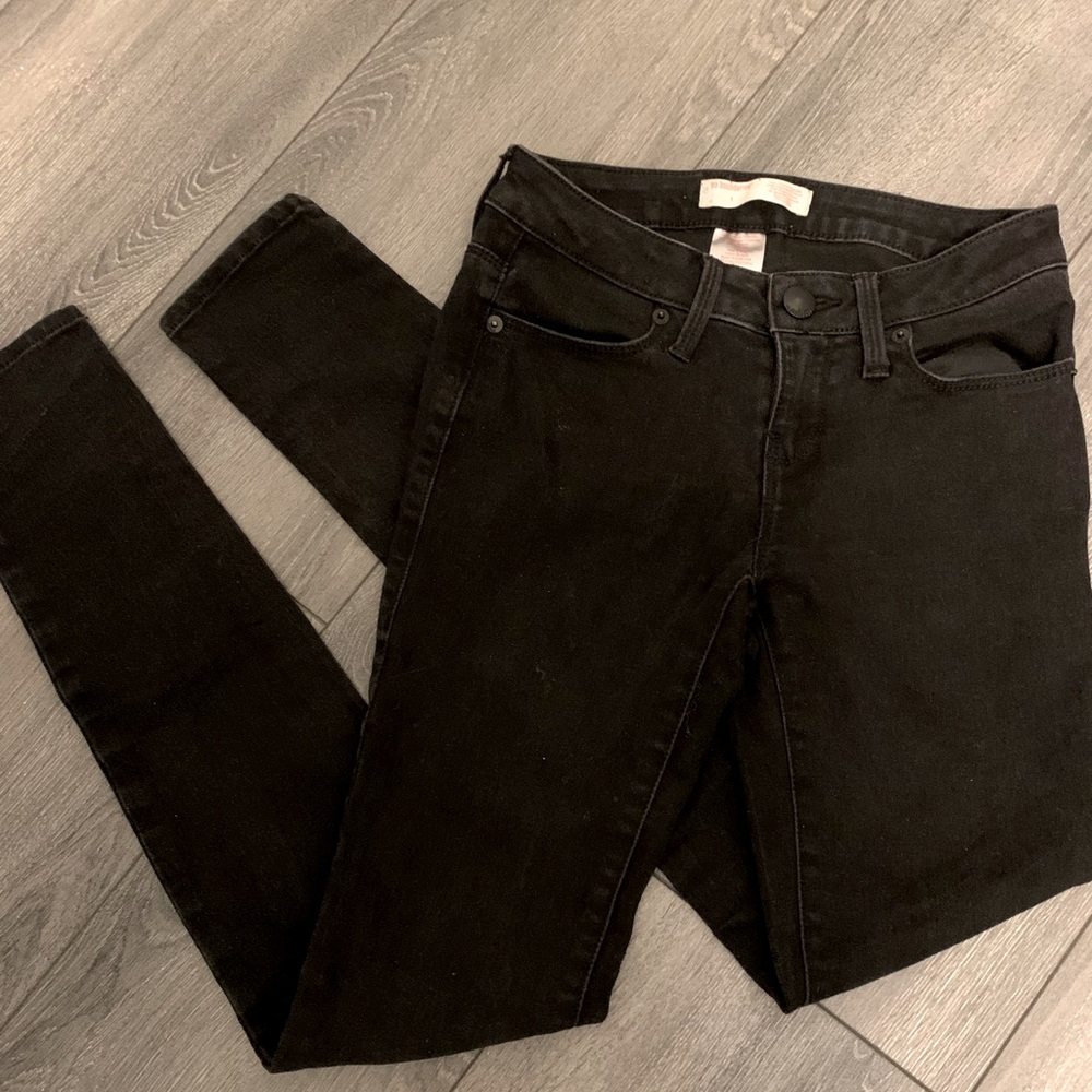 Black Skinny Jeans